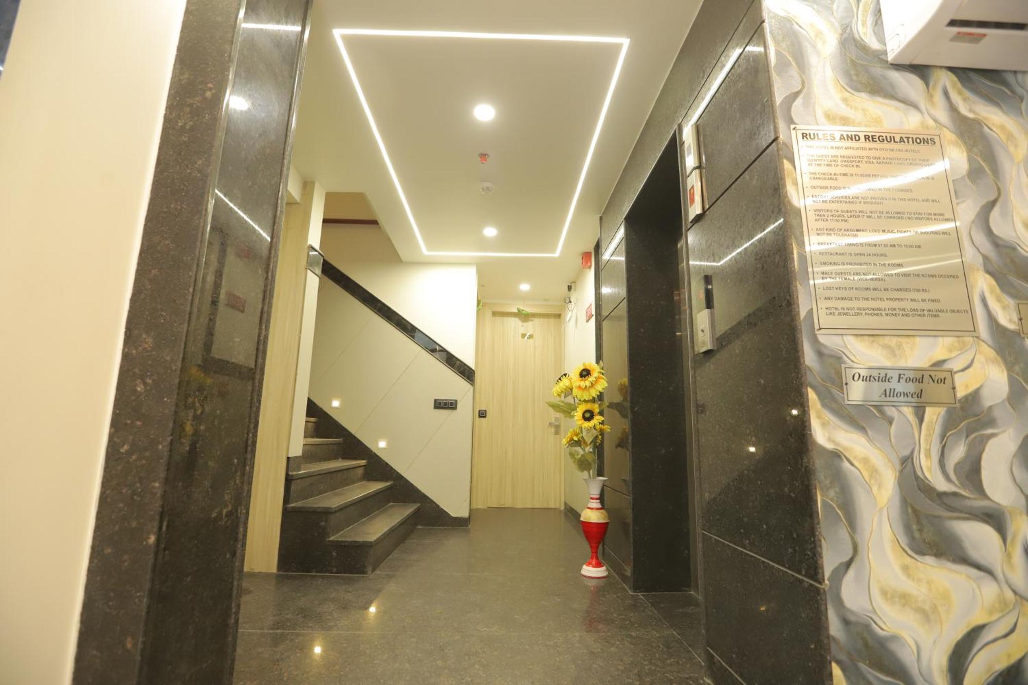 Zed Hotel - Delhi International Airport New Delhi Buitenkant foto