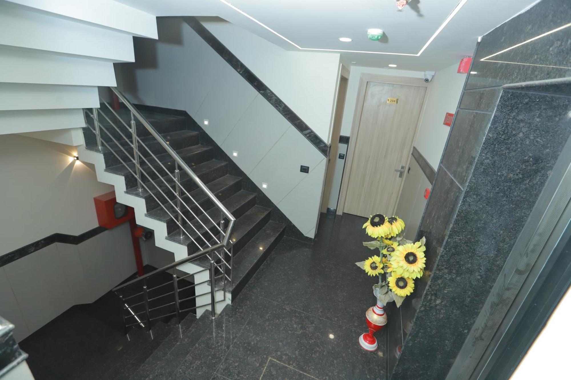 Zed Hotel - Delhi International Airport New Delhi Buitenkant foto
